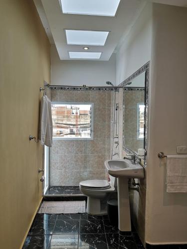 One-Bedroom Apartment image 4