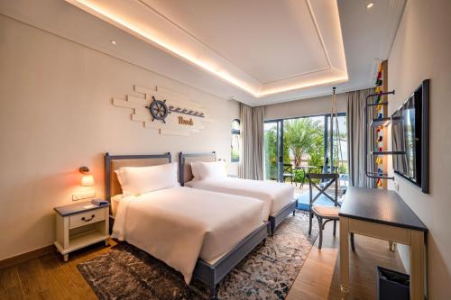 Úszómedence, Centara Mirage Resort Mui Ne in Phan Thiet