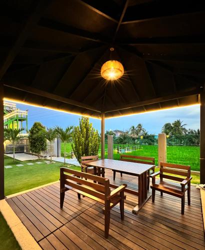 Villa Chee Villa Chee