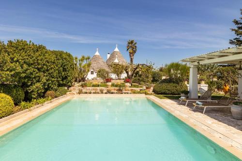 Trullo Patricia Pool