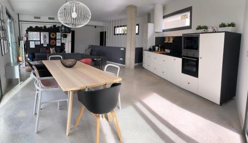 Ebli Corner - Costa Blanca