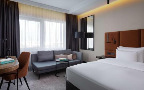 1 queen bed