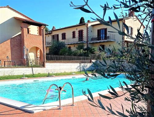 B&B Badia - Il Giardino delle Erbe - Bed and Breakfast Badia