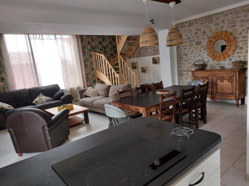 Maison à LATOUR BAS ELNE proche mer saint cyprien gîte à louer Latour-Bas-Elne