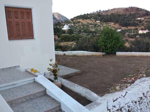 Sofia's House. gîte à louer Apérion