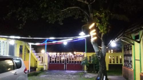 Gypsi Guest House - Kp. Laut