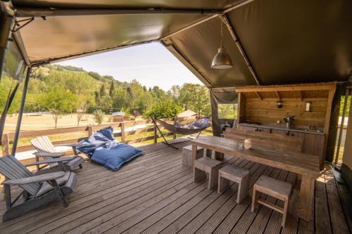 Erkély/terasz, Lodge Holidays - Camping Podere Sei Poorte in Monteciccardo
