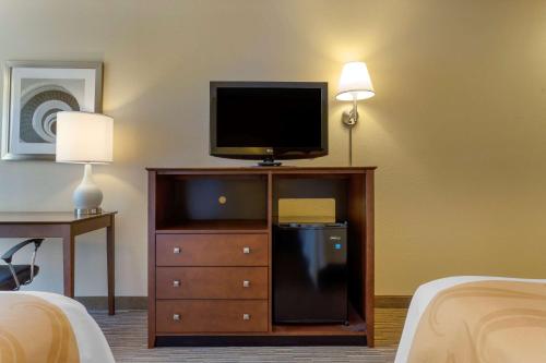 Quality Inn Harrison - image 3