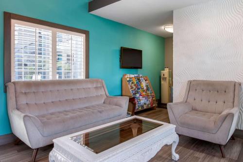 Quality Inn Near Hollywood Walk of Fame in Los Angeles, USA