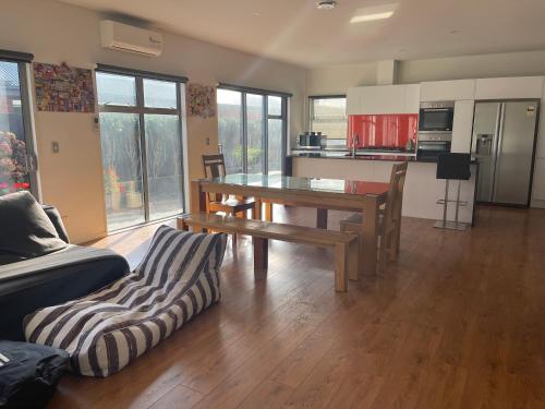 Stunning park side holiday home in Wigram