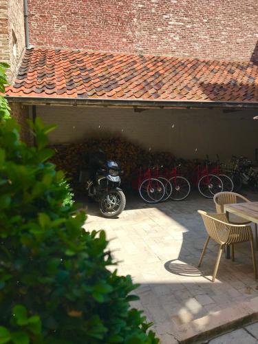 Hotel Adornes - image 14