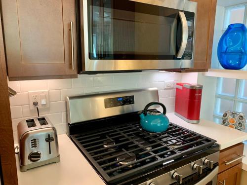 kuhinja, 1F Cozy Home in Little Italy near Downtown West Loop United Center in University Village