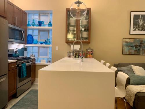 kuhinja, 1F Cozy Home in Little Italy near Downtown West Loop United Center in University Village