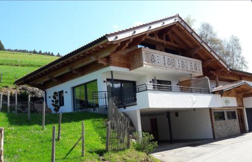 Elegantes Chalet Steinbock für die Zeit zu Zweit - Jungholz