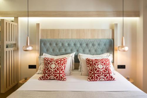 C Suites, Retimno (zdjęcie 4)