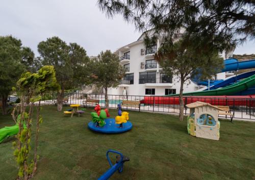 Parque infantil, Dalya Resort Aqua & Spa Hotel Datça (Dalya Resort Aqua & Spa Hotel Datca) in Datca