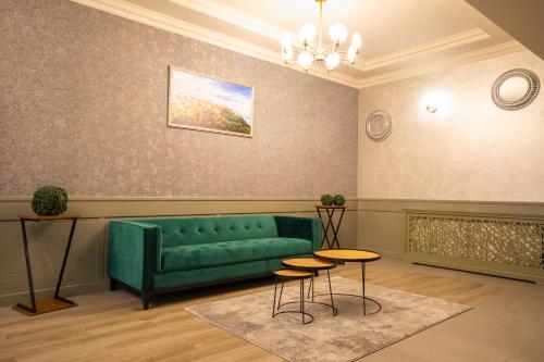 Aula, Vegas Hotel in Akhalkalaki