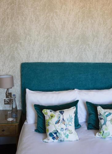 Standard Double Room with Inland View image 7