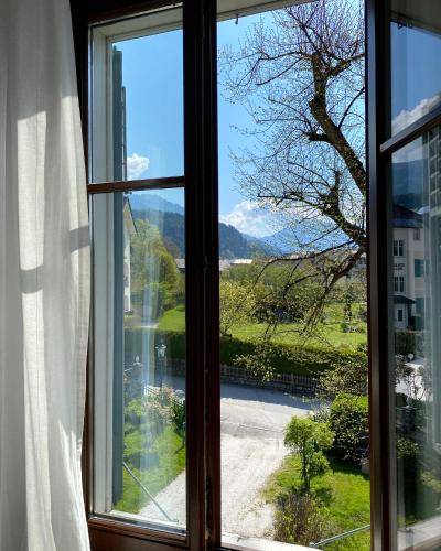 Two-Bedroom Apartment with Park View