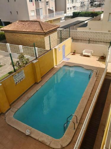 Apartamento con piscina