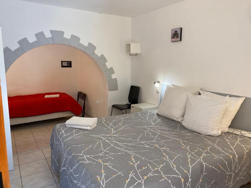 B&B Marseillan - LOGIS Hôtel La Chaumière - Bed and Breakfast Marseillan