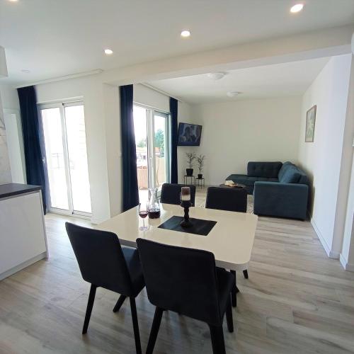 Apartments Mirko in 米美沙