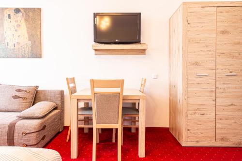 Hotel Klimt - image 11
