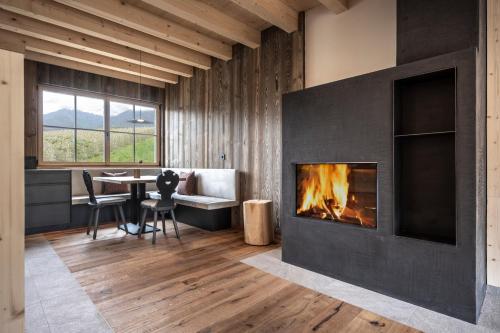 Kessler's Mountain Lodge Room Type - Two-Bedroom Chalet