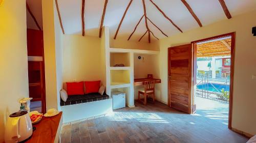 מתקני המלון, Le CavaLodge in Ngaparou