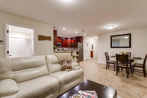 Oak Street #13 in Green Cove Springs, USA