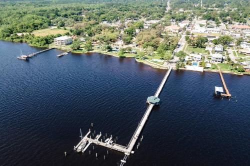 Oak Street #13 in Green Cove Springs (FL)