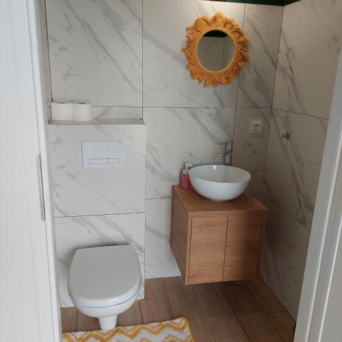 Domek z ogródkiem - sauna dla gości, Chęciny (Foto 6)