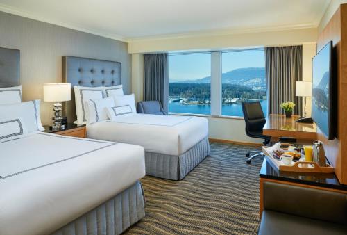 Deluxe Double Room with Two Double Beds and Harbor View