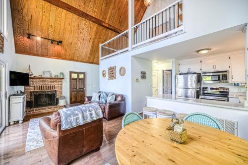 Sweet Retreat in Bumpass, USA