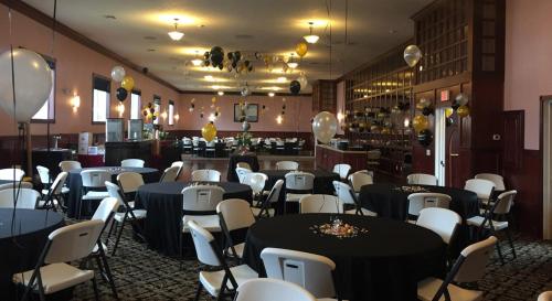 Meeting room / ballrooms, Mackinaw Beach and Bay Inn & Suites in Mackinaw City (MI)