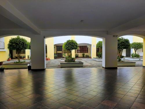 Apartment image 9