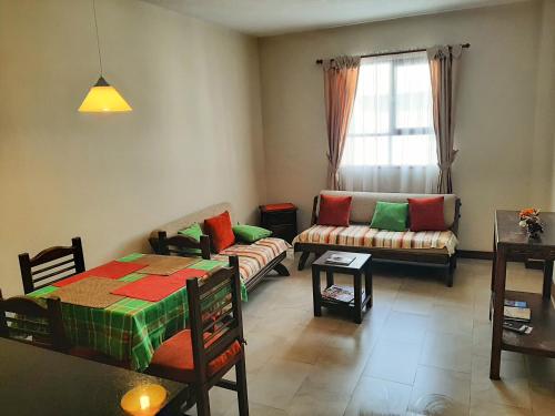 Apartment image 8
