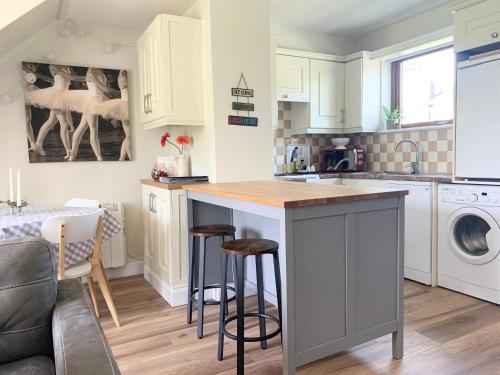 Konyha, Charming, Modern Masonette in Heart of Fermoy River Town in Fermoy