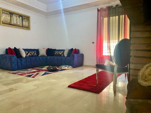 Apartment with Terrace - image 3