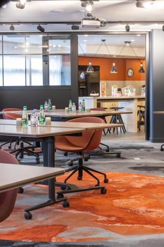 Mercure Paris Massy Gare TGV - image 6