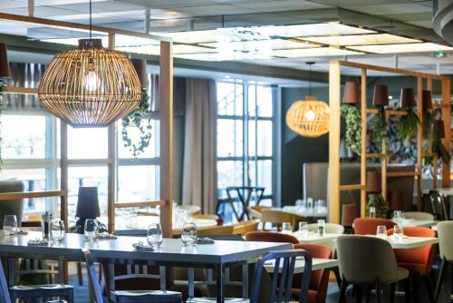 Mercure Paris Massy Gare TGV - image 9