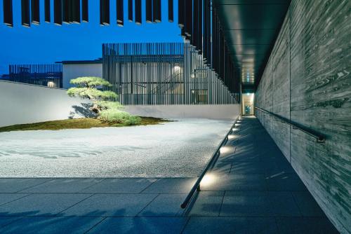 Entrance, MUNI KYOTO near Togetsukyo Bridge