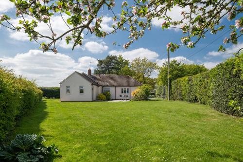 Chase Lodge, Kenilworth, Family Sized Cottage With free Wifi