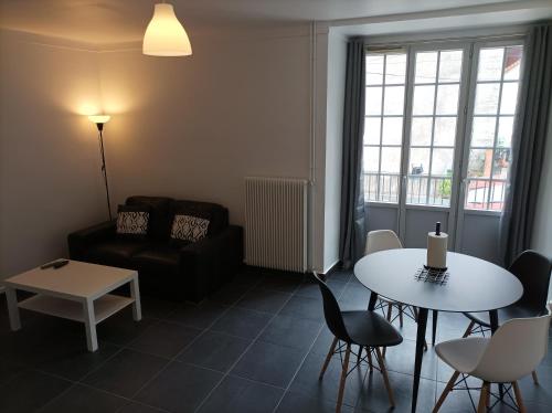 B&B Salins-les-Bains - O'Couvent - Appartement 54 m2 - 1 chambre - A301 - Bed and Breakfast Salins-les-Bains