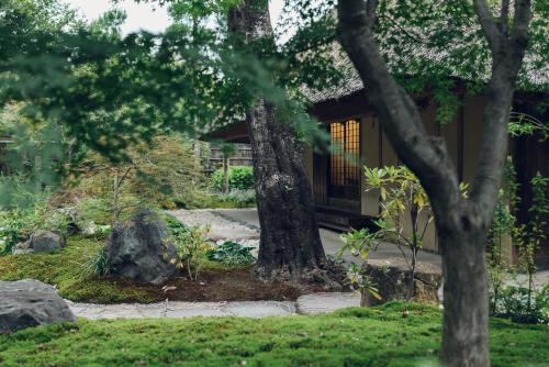 Nearby attraction, MUNI KYOTO near Togetsukyo Bridge