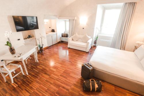 Teichnersuite - image 3