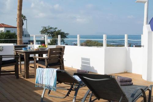 1-Bedroom Oasis just metres from the sandy beach gîte à louer Province de Las Palmas