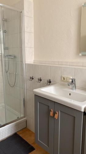 Three-Bedroom Apartment image 6