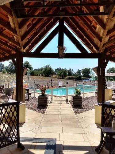Ieeja, L'Auberge in Abjat-sur-Bandiat