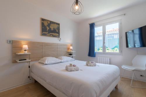 Maison spacieuse avec jardin arboré - proche plage